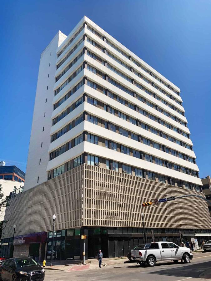Obasa Suites @ The Hamilton Regina Kültér fotó